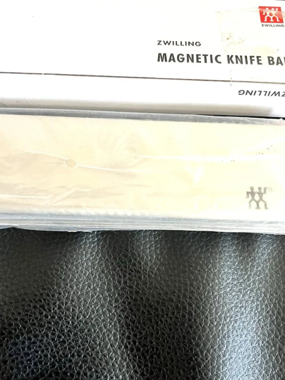 ZWILLING 17.75-inch Stainless Steel Magnetic Knife Bar - New in Box